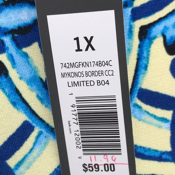 The Limited V-Neck Cami. Size 1X - Picture 6 of 8